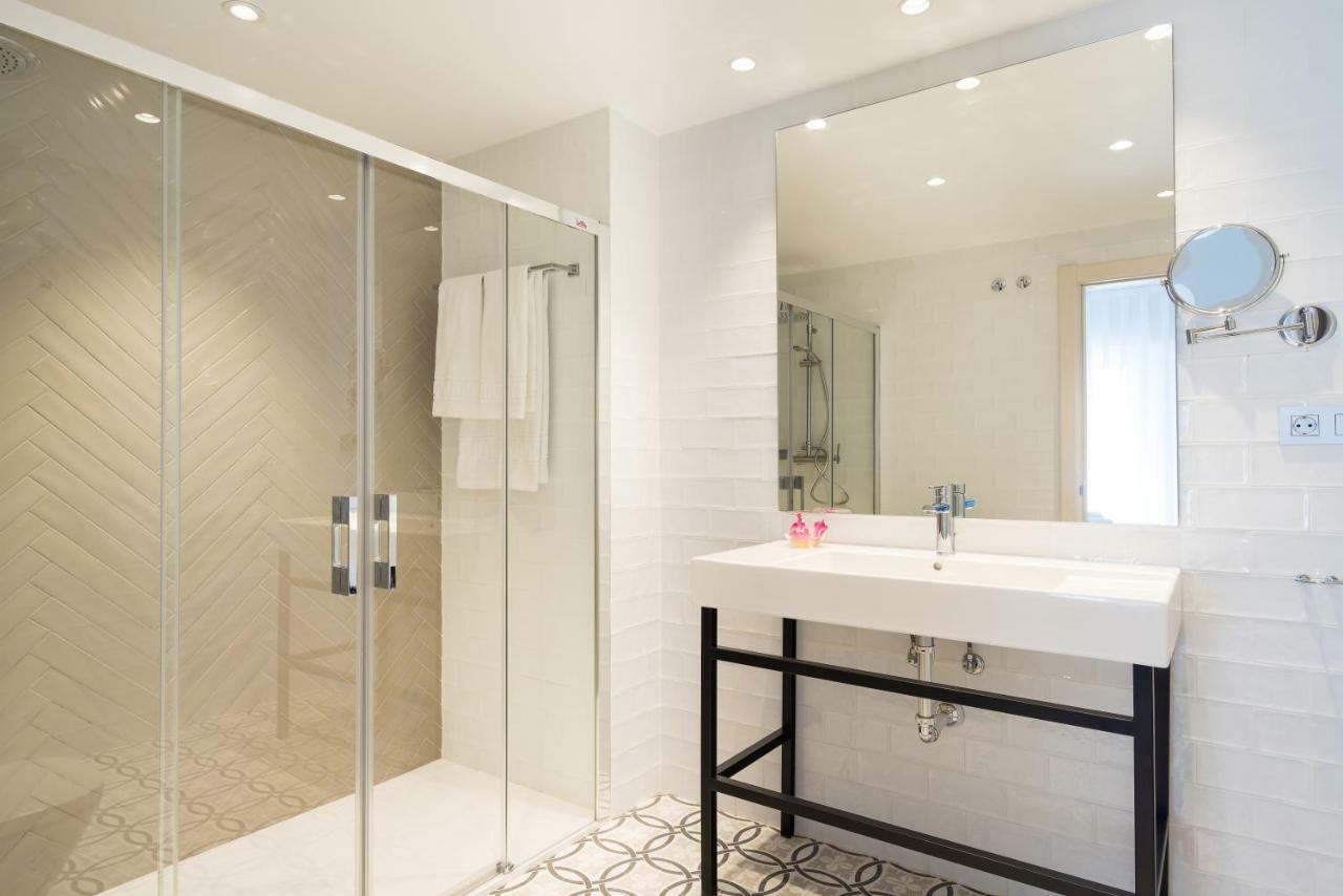 Tandem Soho Apartment