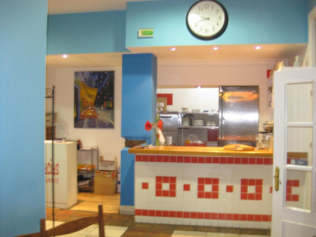 Guest house Acacias 2*