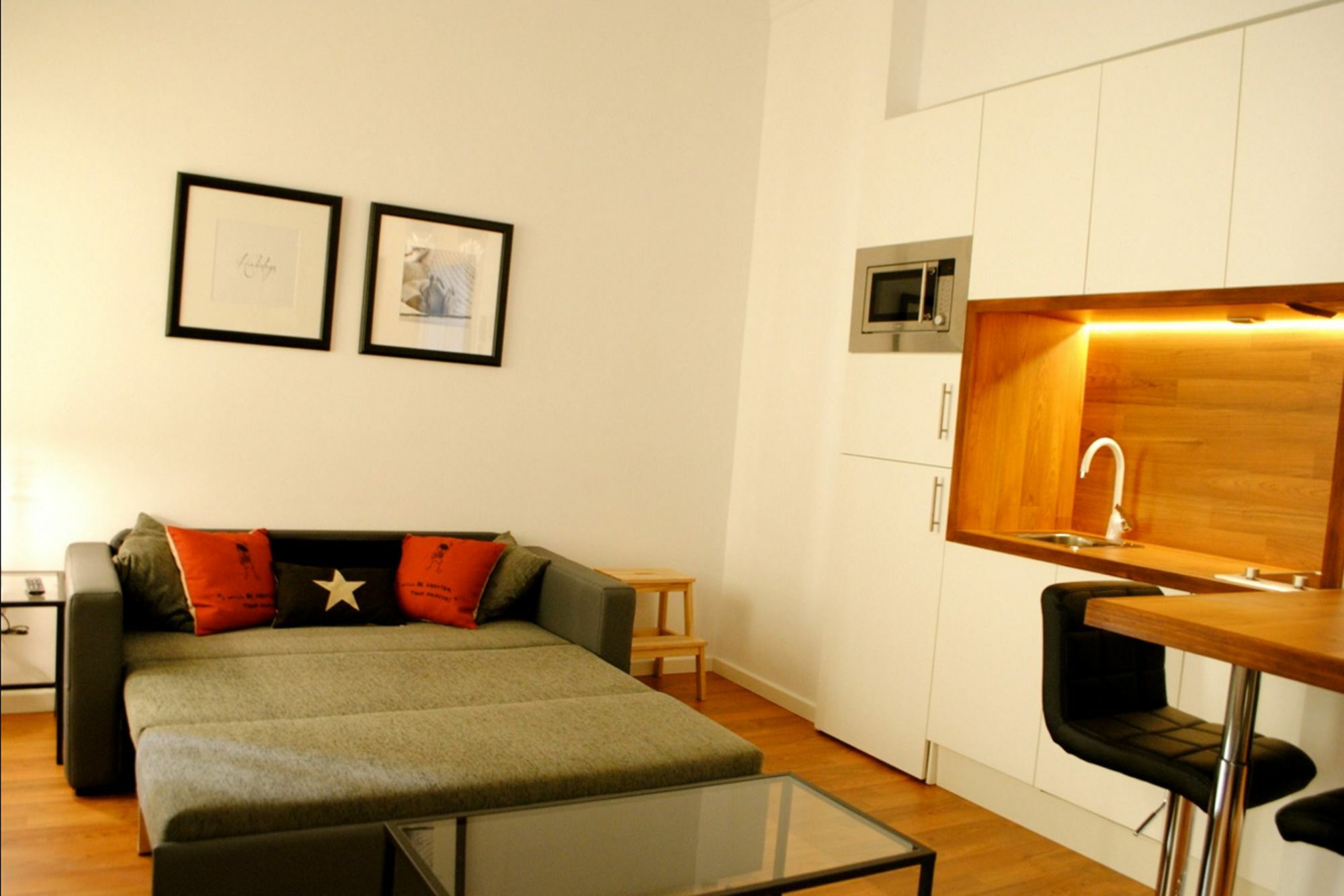 Dona Carmen Apartment *
