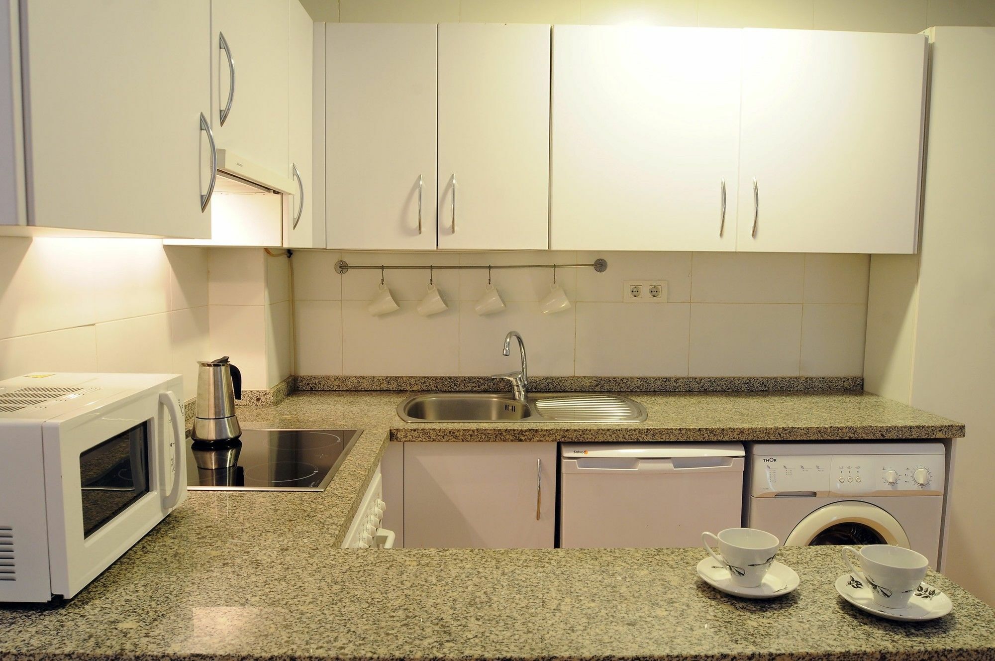 Plaza De Felix Saenz Center Apartment