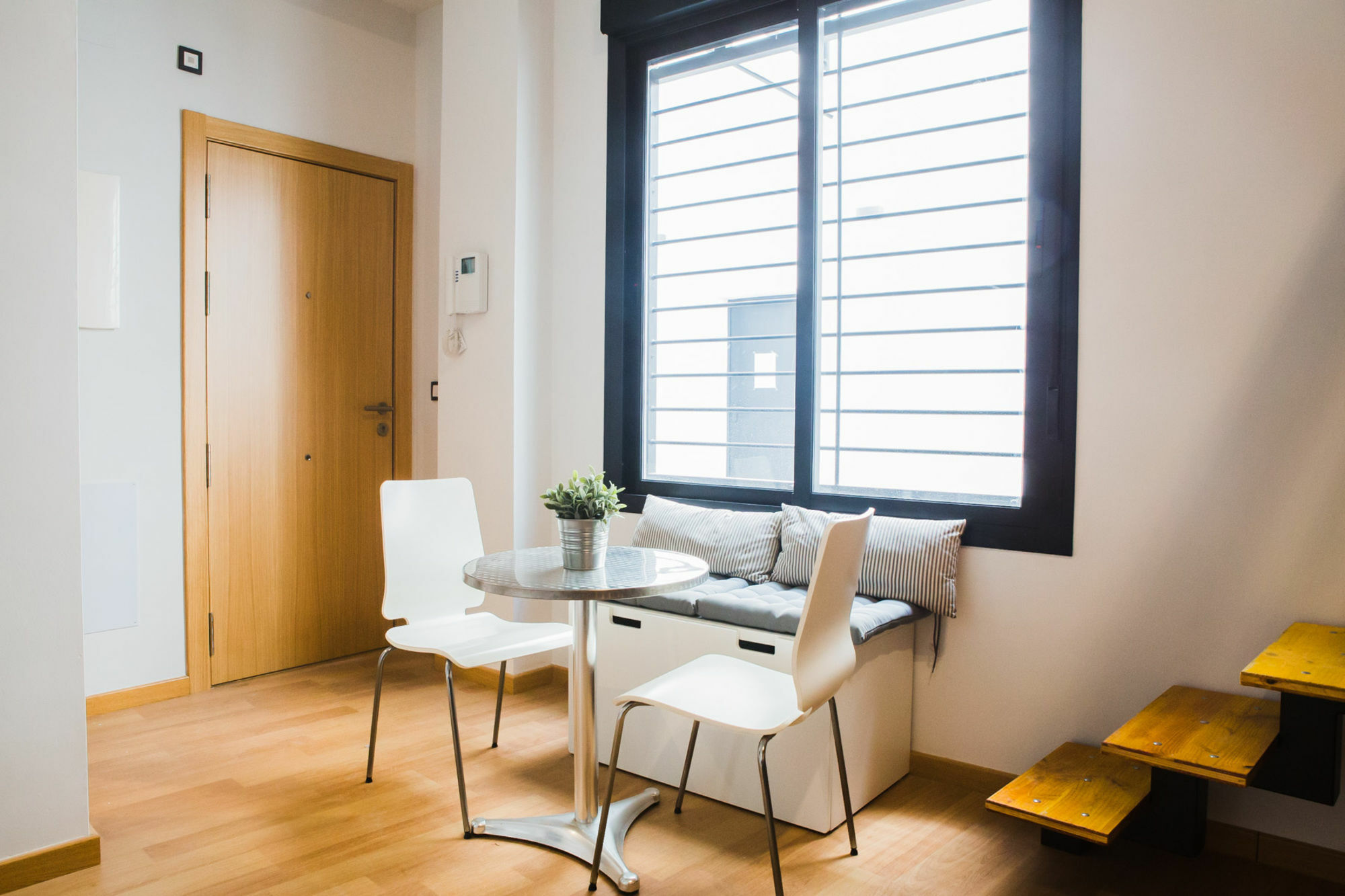 Apartment Suncity Refino Con Piscina
