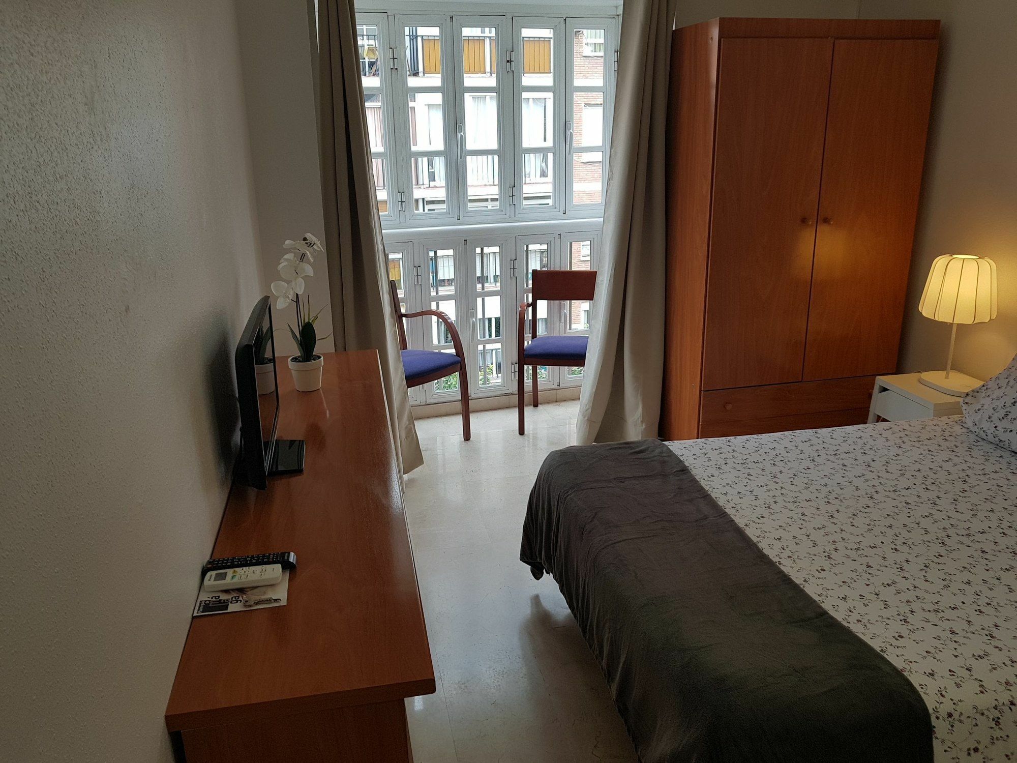 Fan Flat Mariscal Apartment *