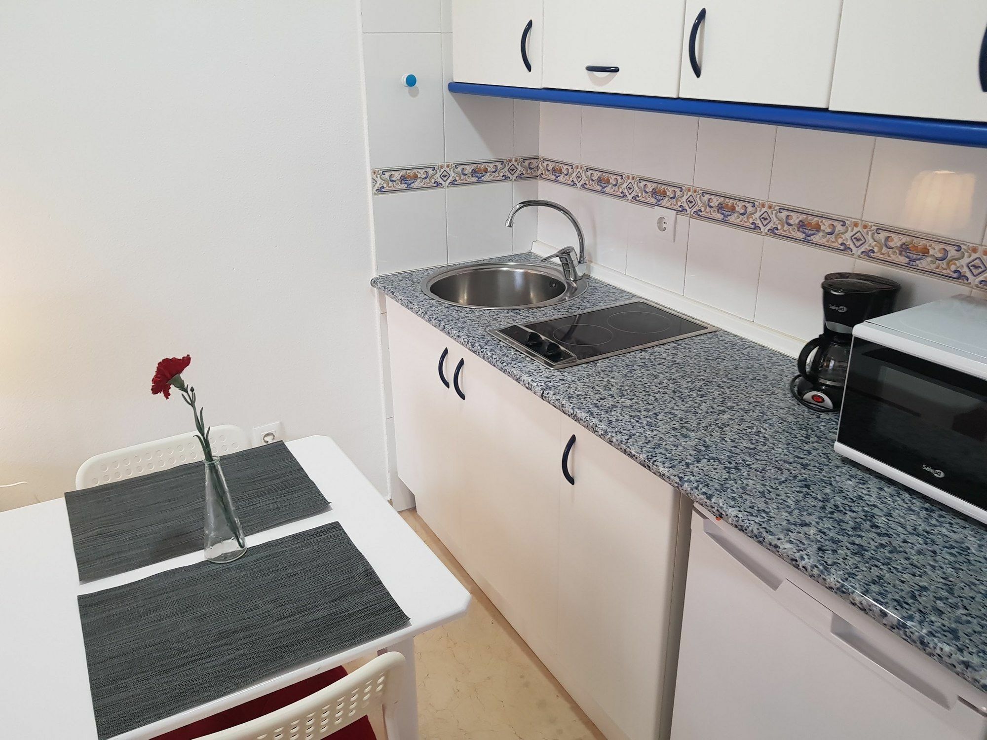 Fan Flat Mariscal Apartment