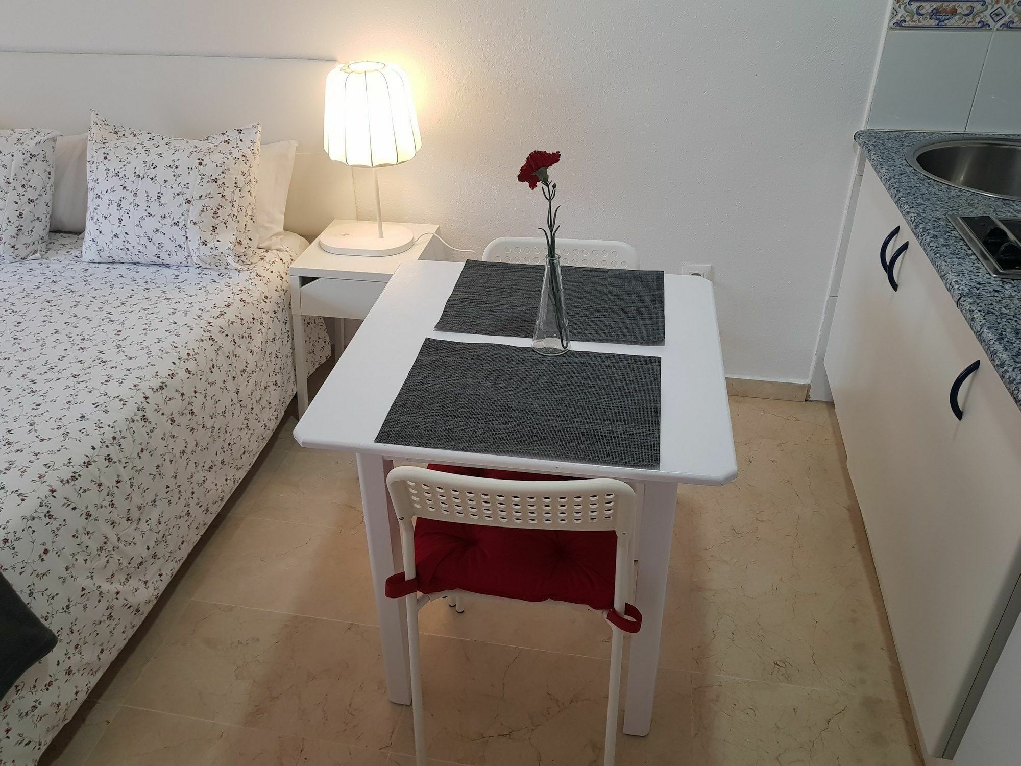 Fan Flat Mariscal Apartment *