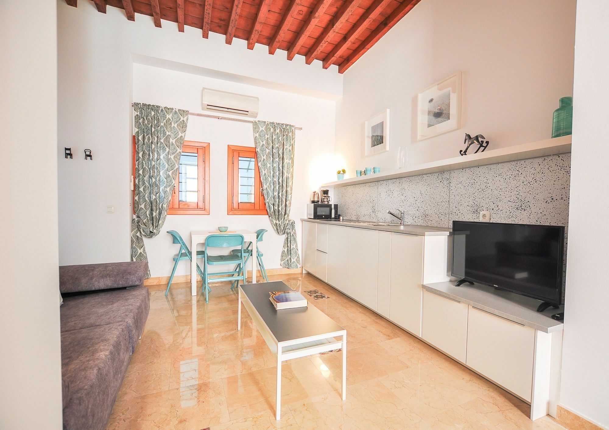 Apartment Renthas Vid Loft Malaga