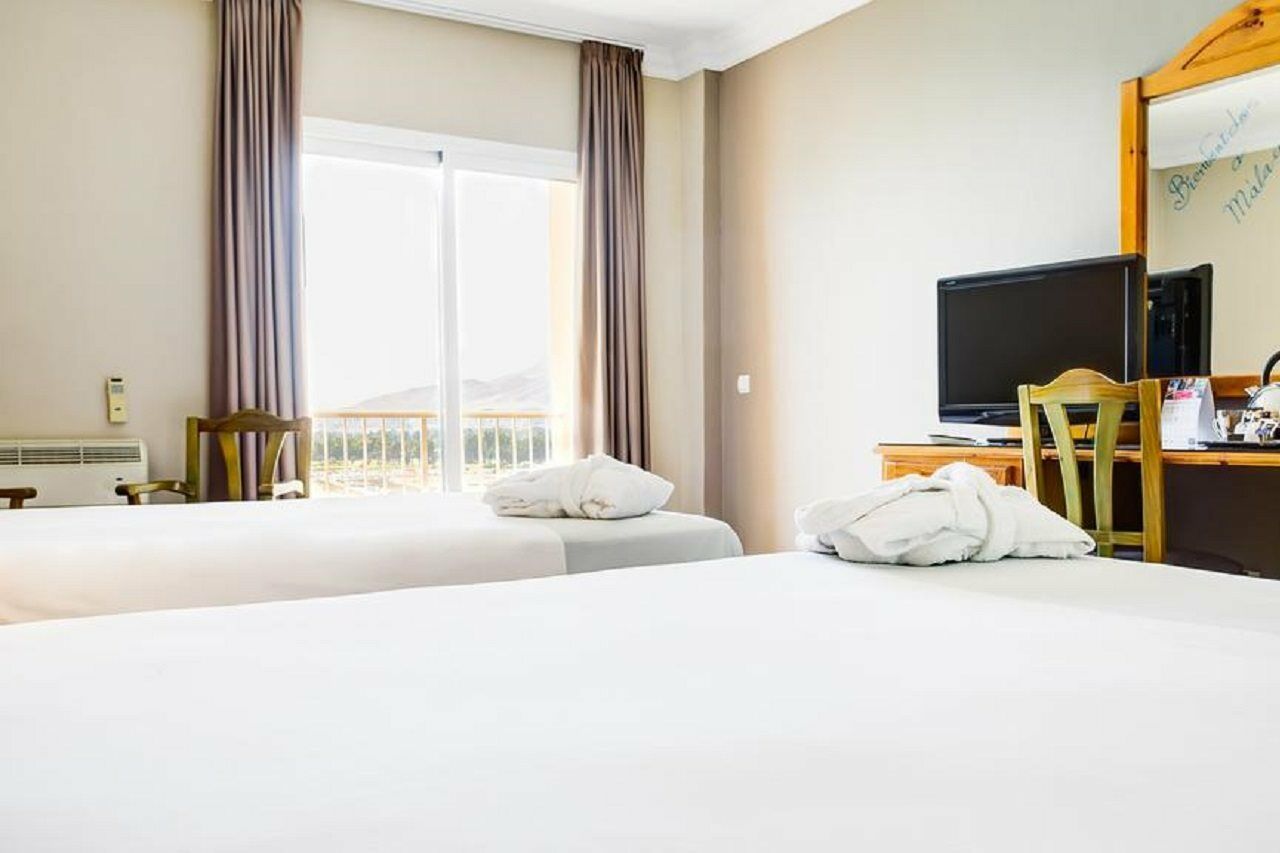 Hotel Sol Guadalmar 4*