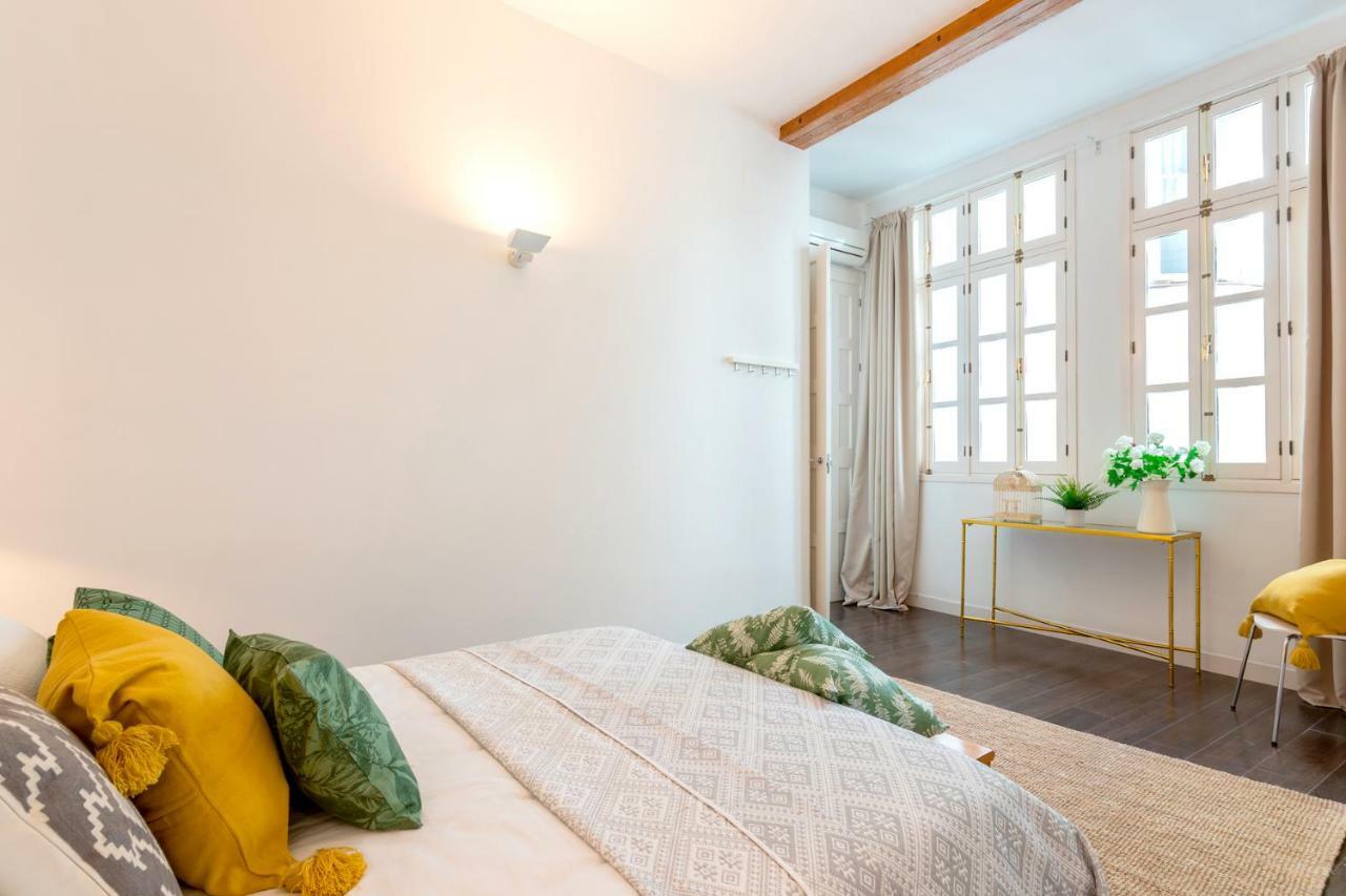Apartment Genteel Larios *