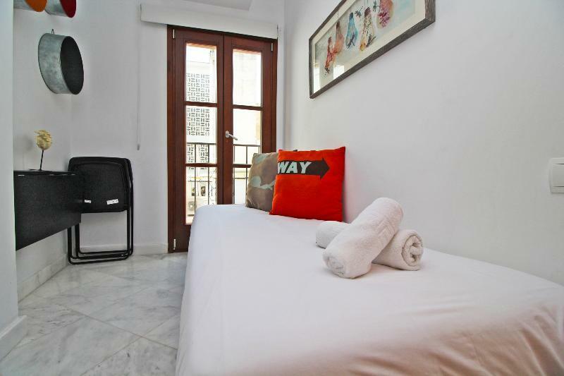 Tribuna Deluxe Apartment Malaga