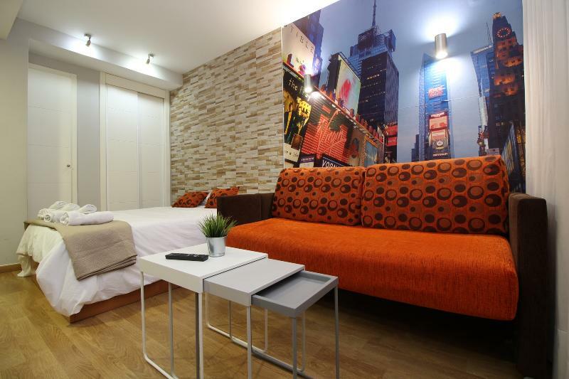Tribuna Deluxe * Malaga