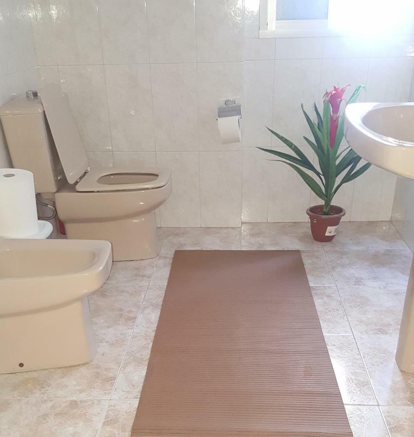 Yna Guest house *