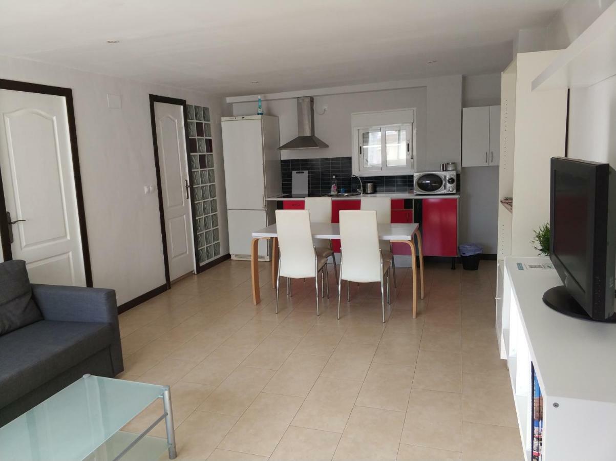 Apartment Comedias
