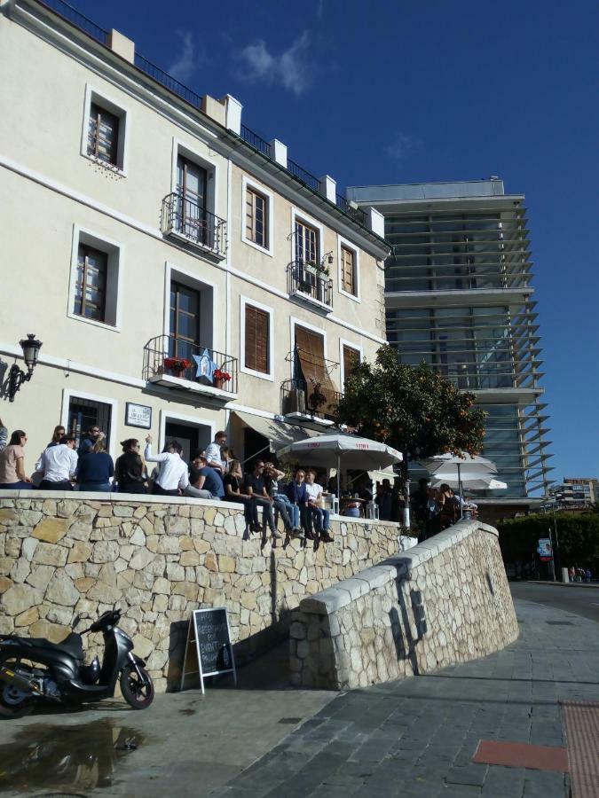 Playa Malagueta 200M Junto Centro Historico Perfecta Ubicacion Apartamento Familiar Apartment