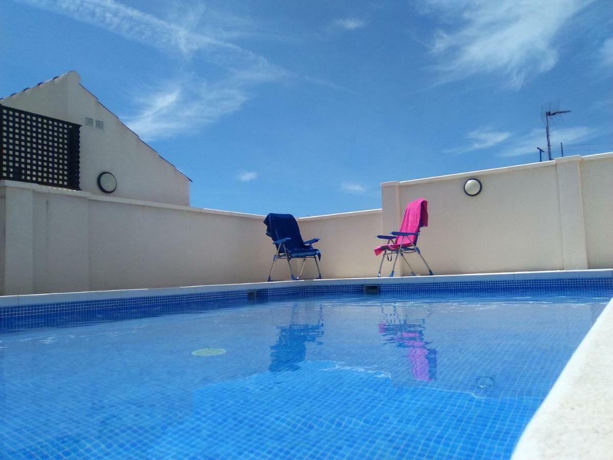Amazing In The Heart Of Pool & Free Parking Apartment