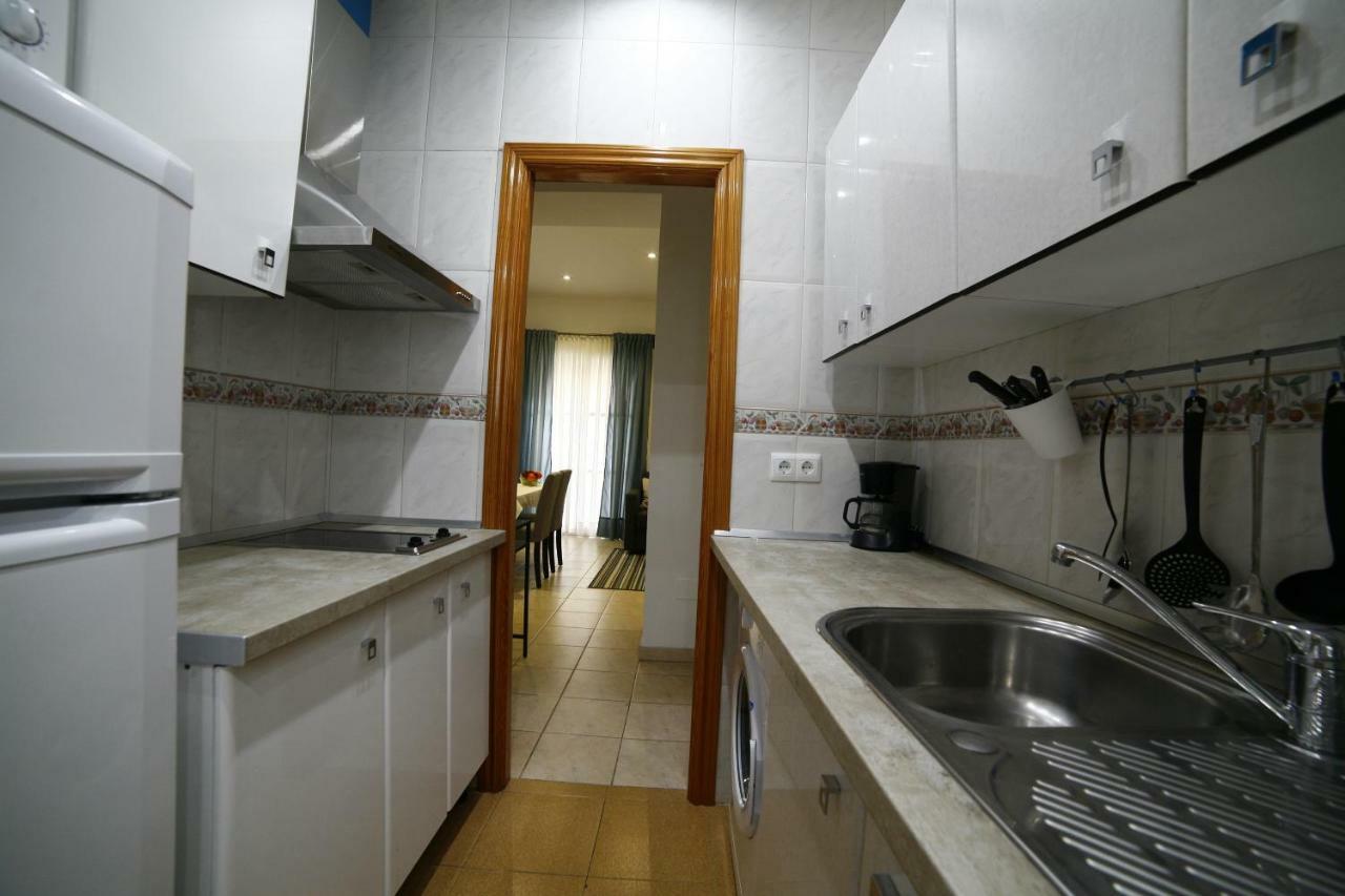 Victoria De Alba House *
