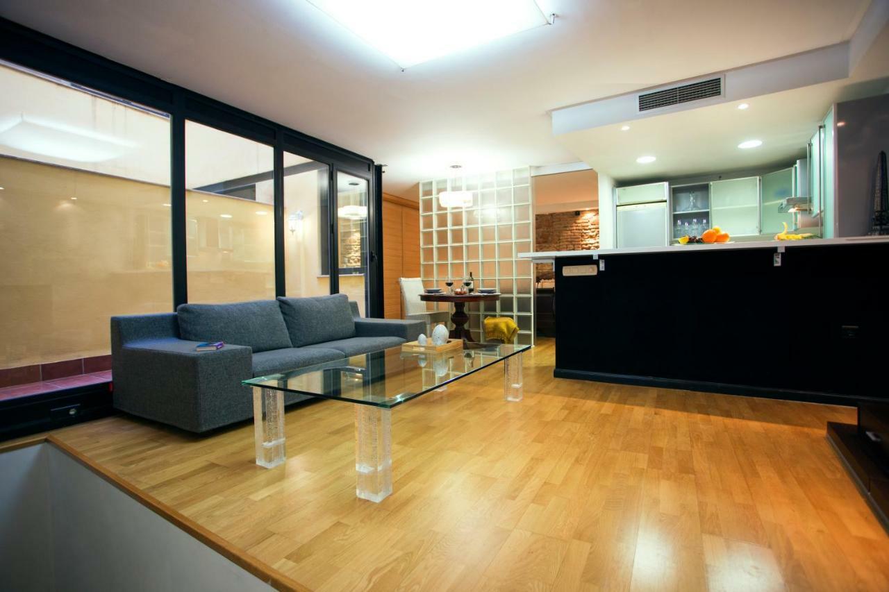 Quiet & Exclusive Historic Center *