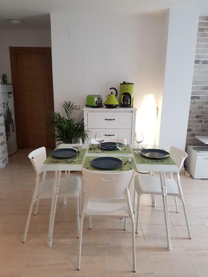 Guantanamera Eco-friendly Holiday *
