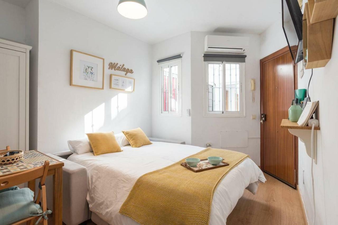 Buena Onda! Historical Center Studio Apartment Malaga