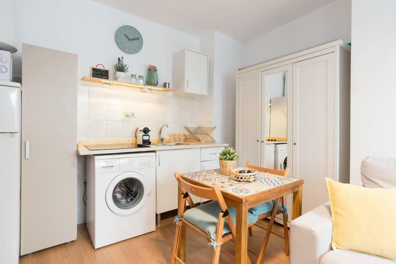 Buena Onda! Historical Center Studio Apartment Malaga