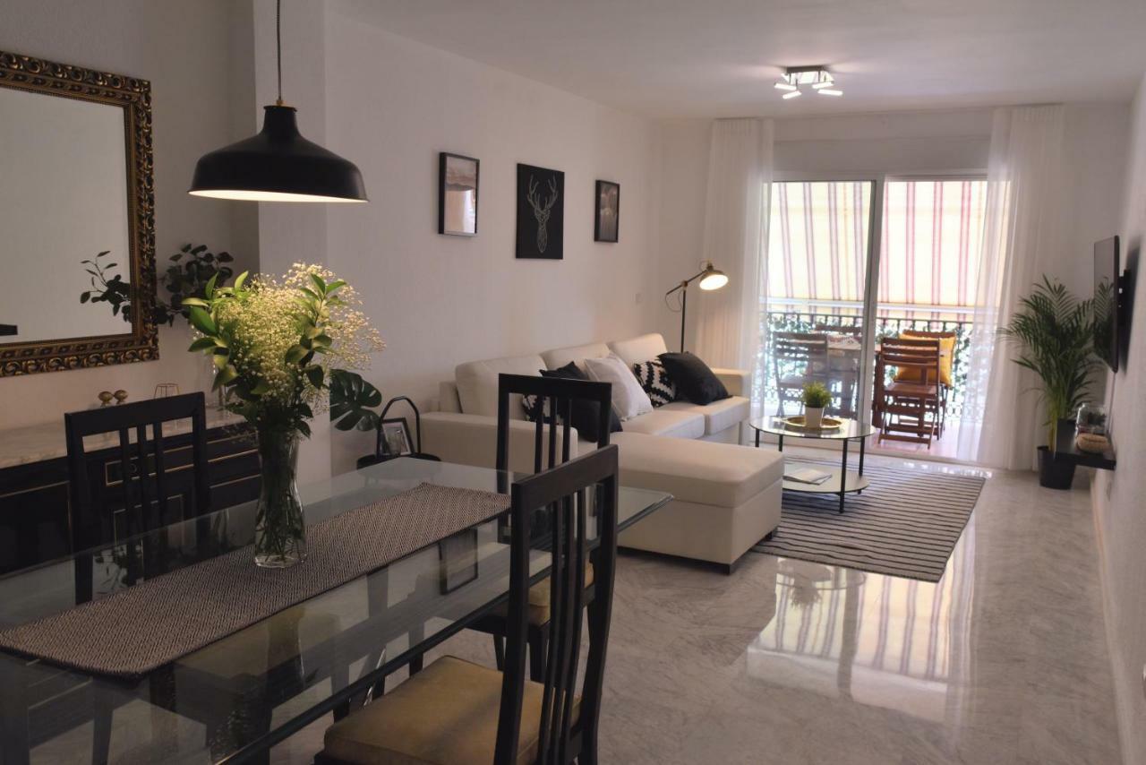 Apartment Homely Don Cristian Con Parking Privado Malaga