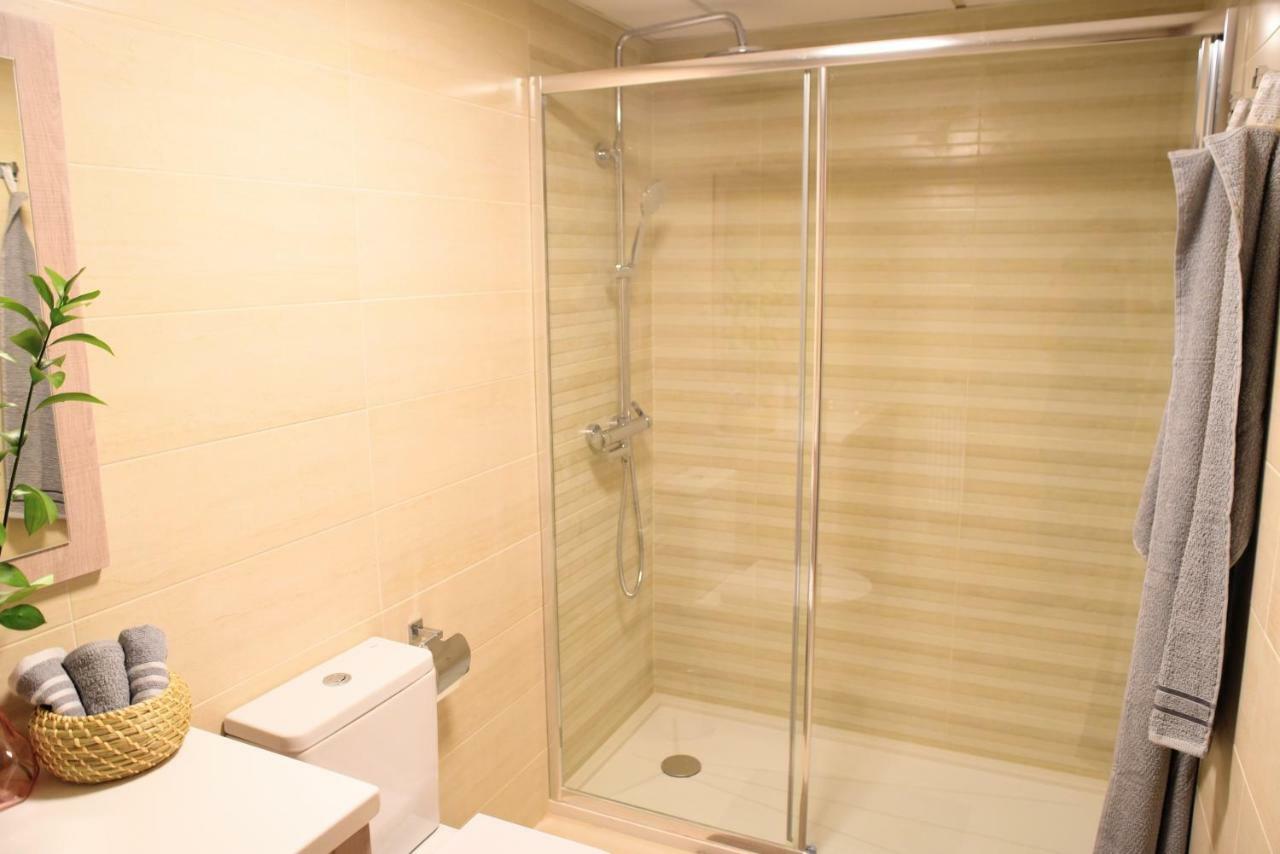 Apartment Homely Don Cristian Con Parking Privado
