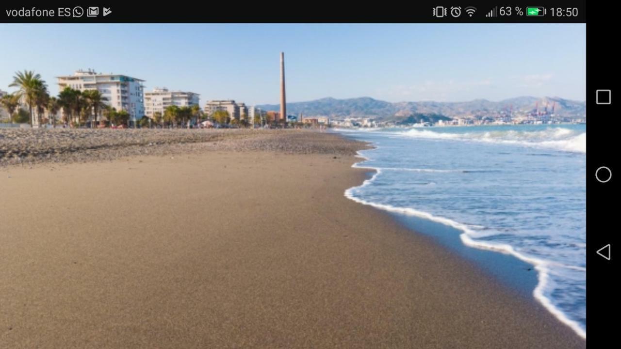 Playa,centro ,bus Y Metro * Malaga