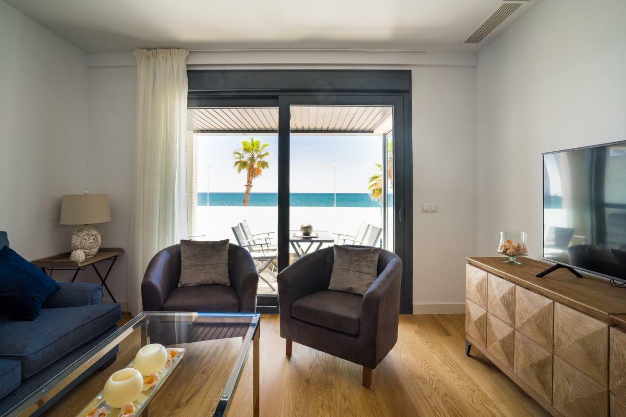Gran Vivienda De Lujo Frente Al Mar * Málaga