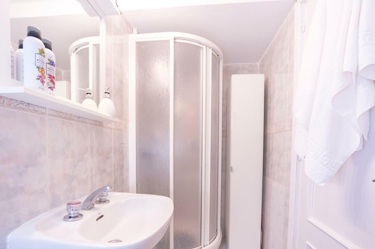Apartment Local