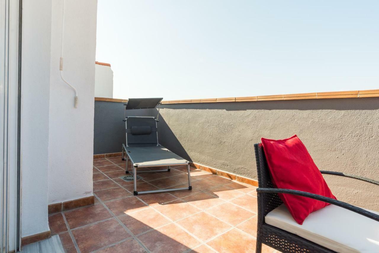 Gr3-renovated Apt Next To Old Town With Cozy Terrace Malaga