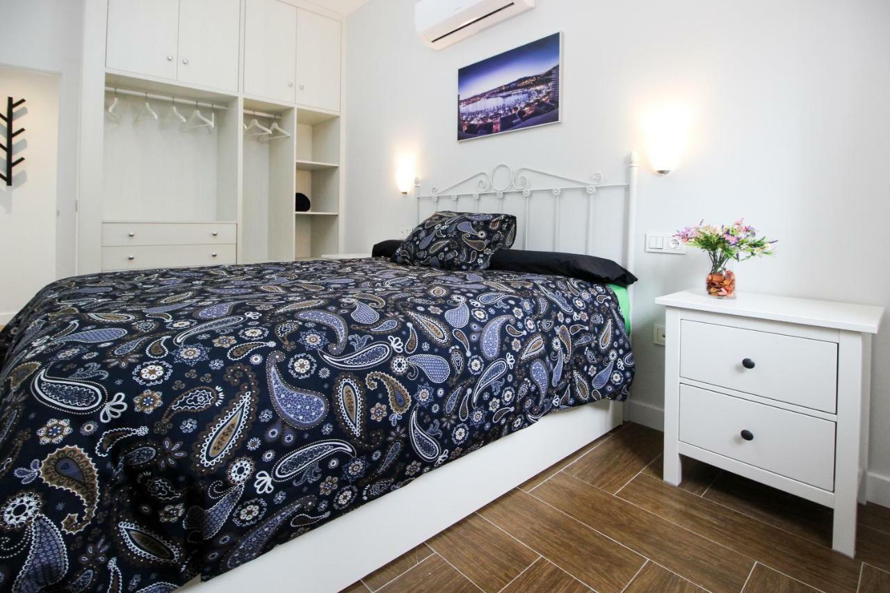 Palacios 6, Nuevo, Playa, Barrio Tranquilo, Todos Servicios, Pa Apartment Malaga