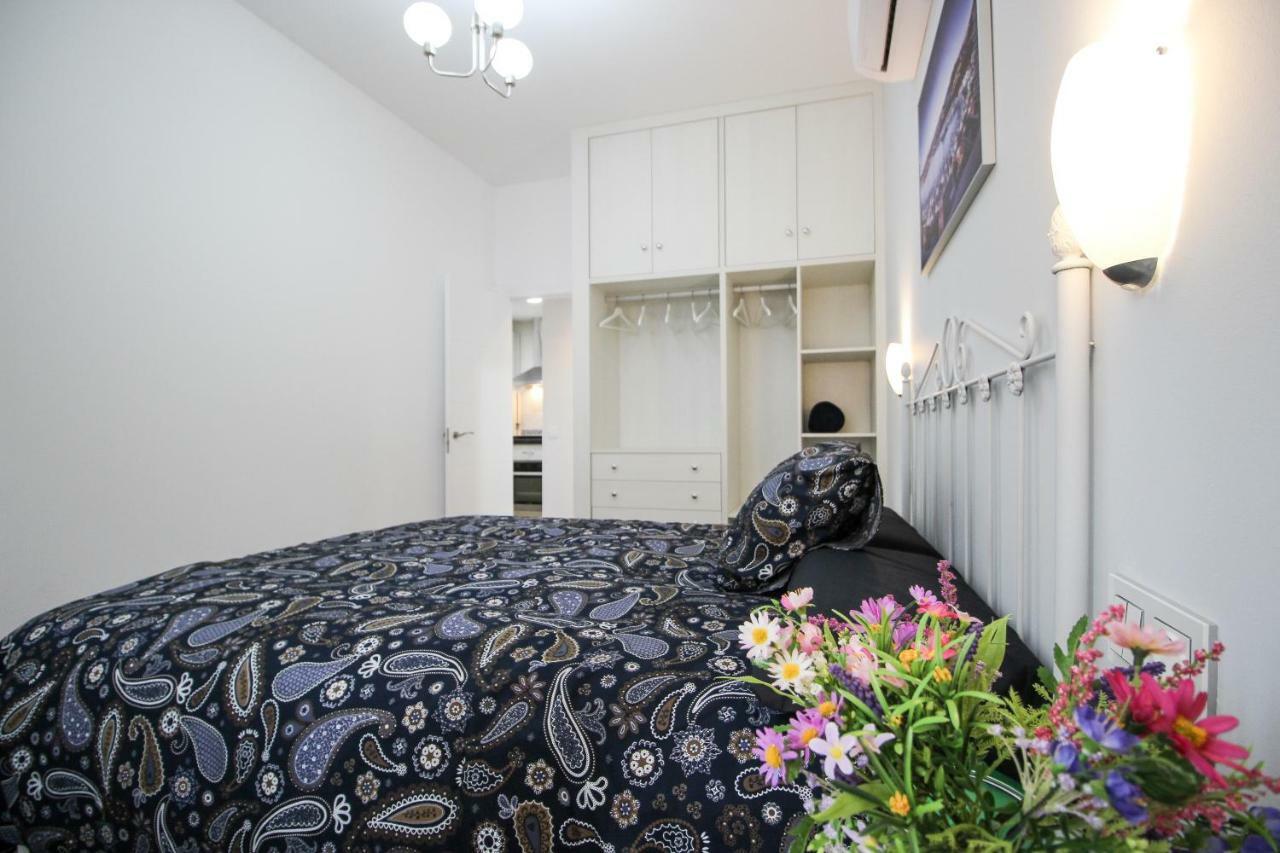 Palacios 6, Nuevo, Playa, Barrio Tranquilo, Todos Servicios, Pa