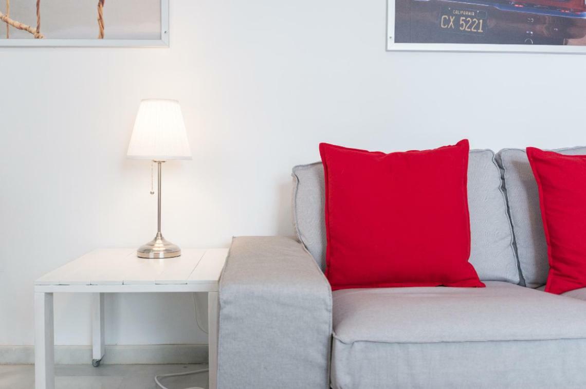Ml1c-prime Location Marble With Patios Apartment *