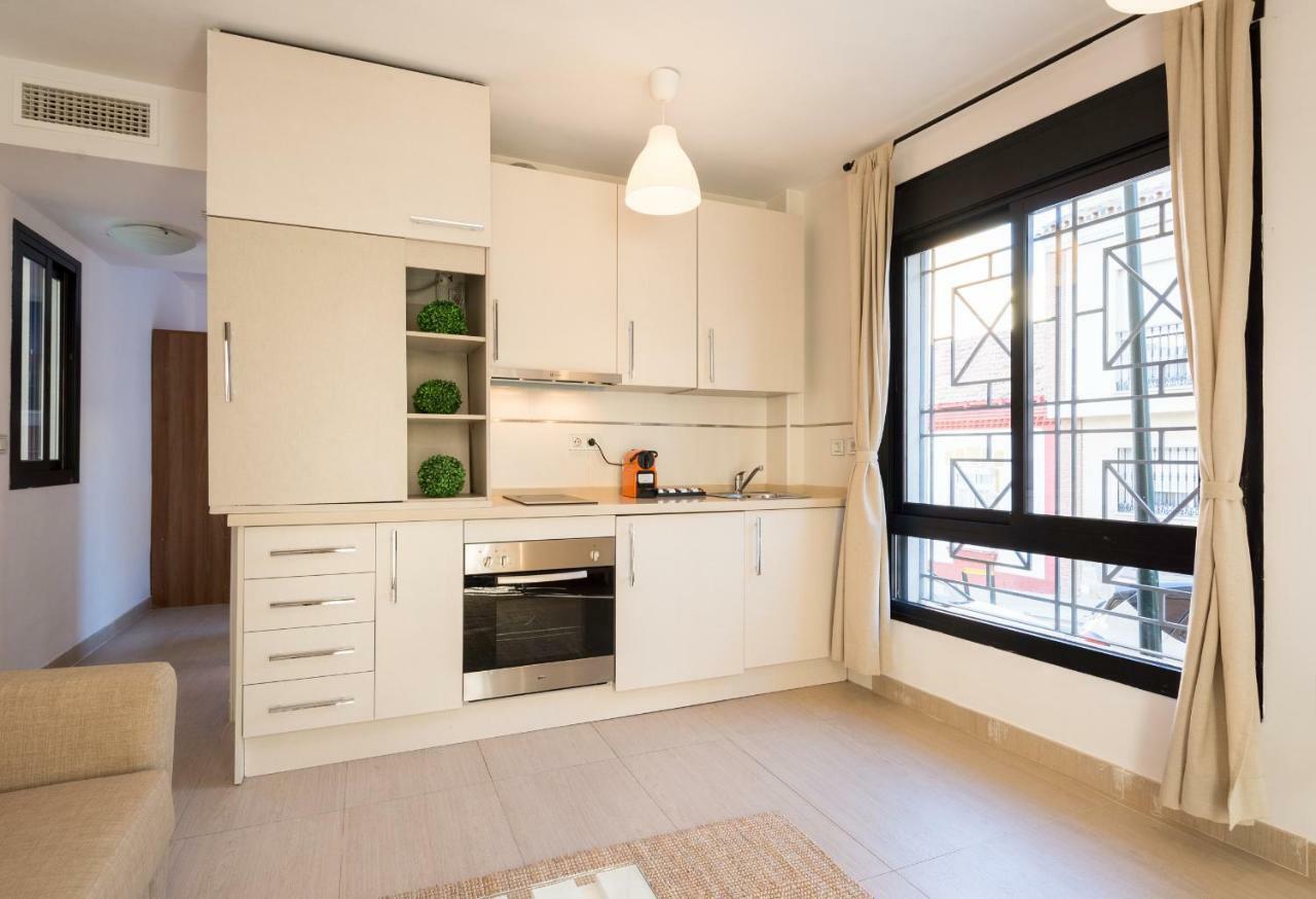 Ma1a-apt With Rooftops With Palms Close To Old Town * Malaga