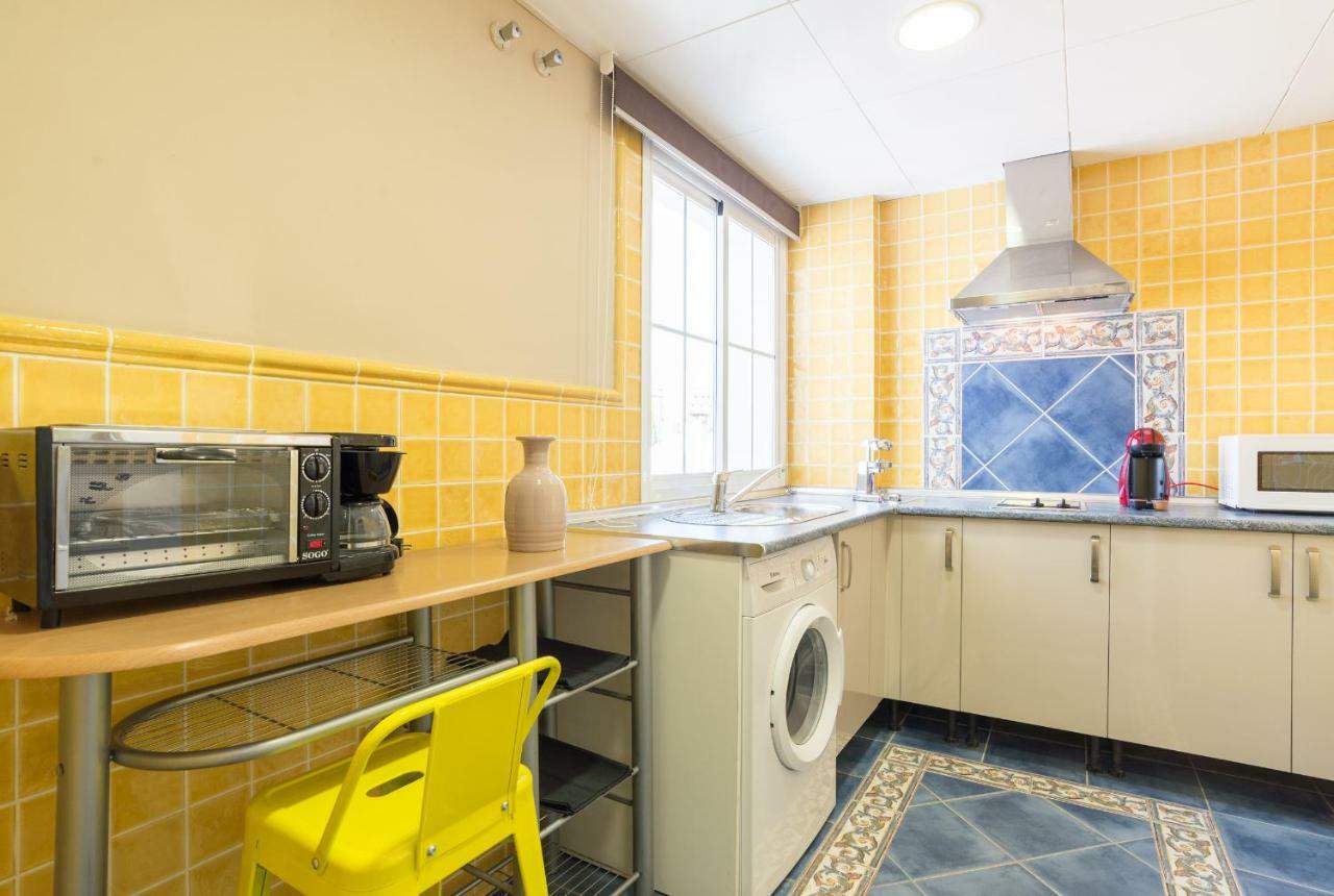 Gr3-renovated Apt Next To Old Town With Cozy Terrace * Malaga