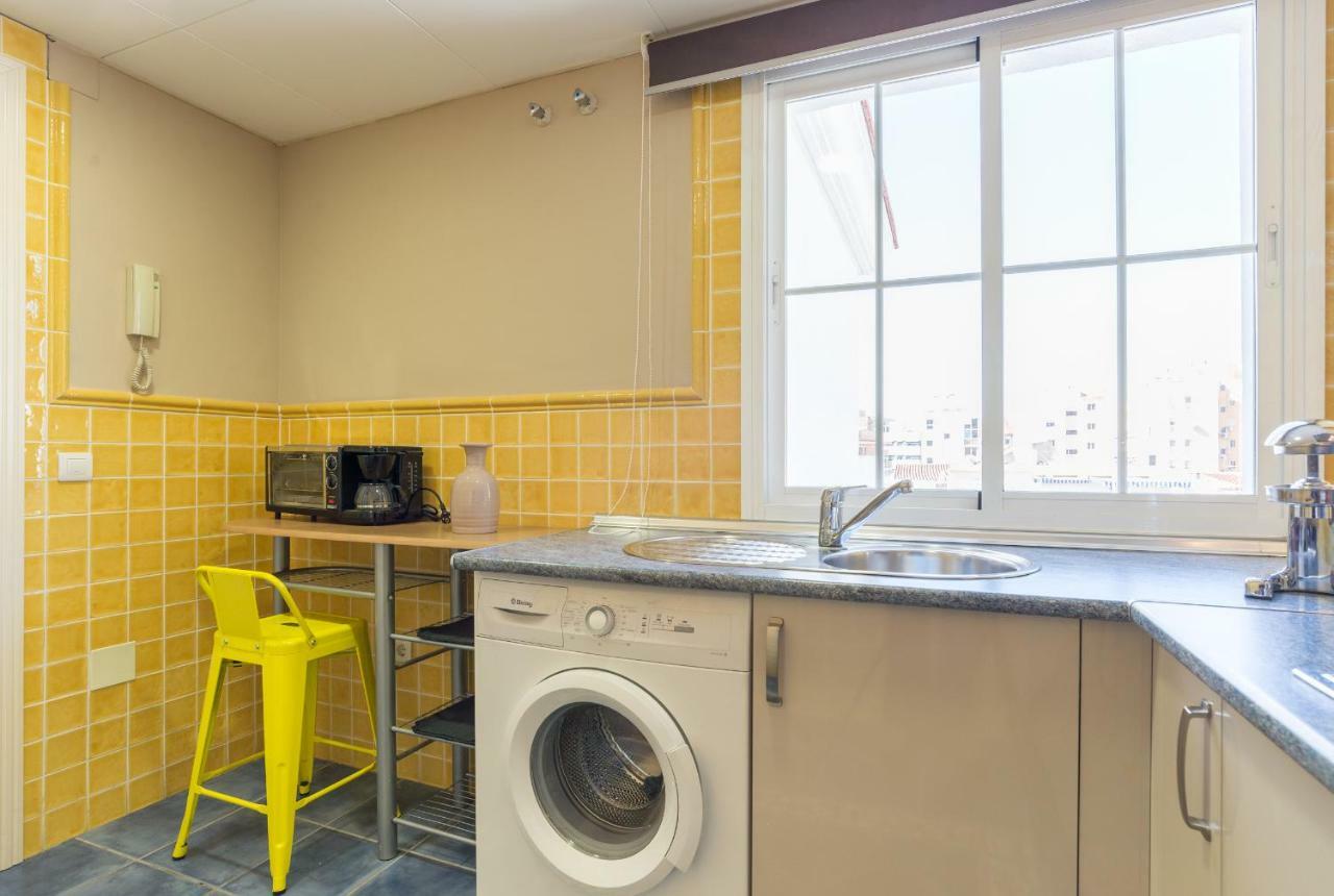 Gr3-renovated Apt Next To Old Town With Cozy Terrace Malaga