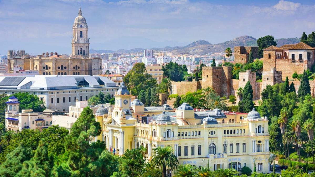 Encantador Bajo En Malaga