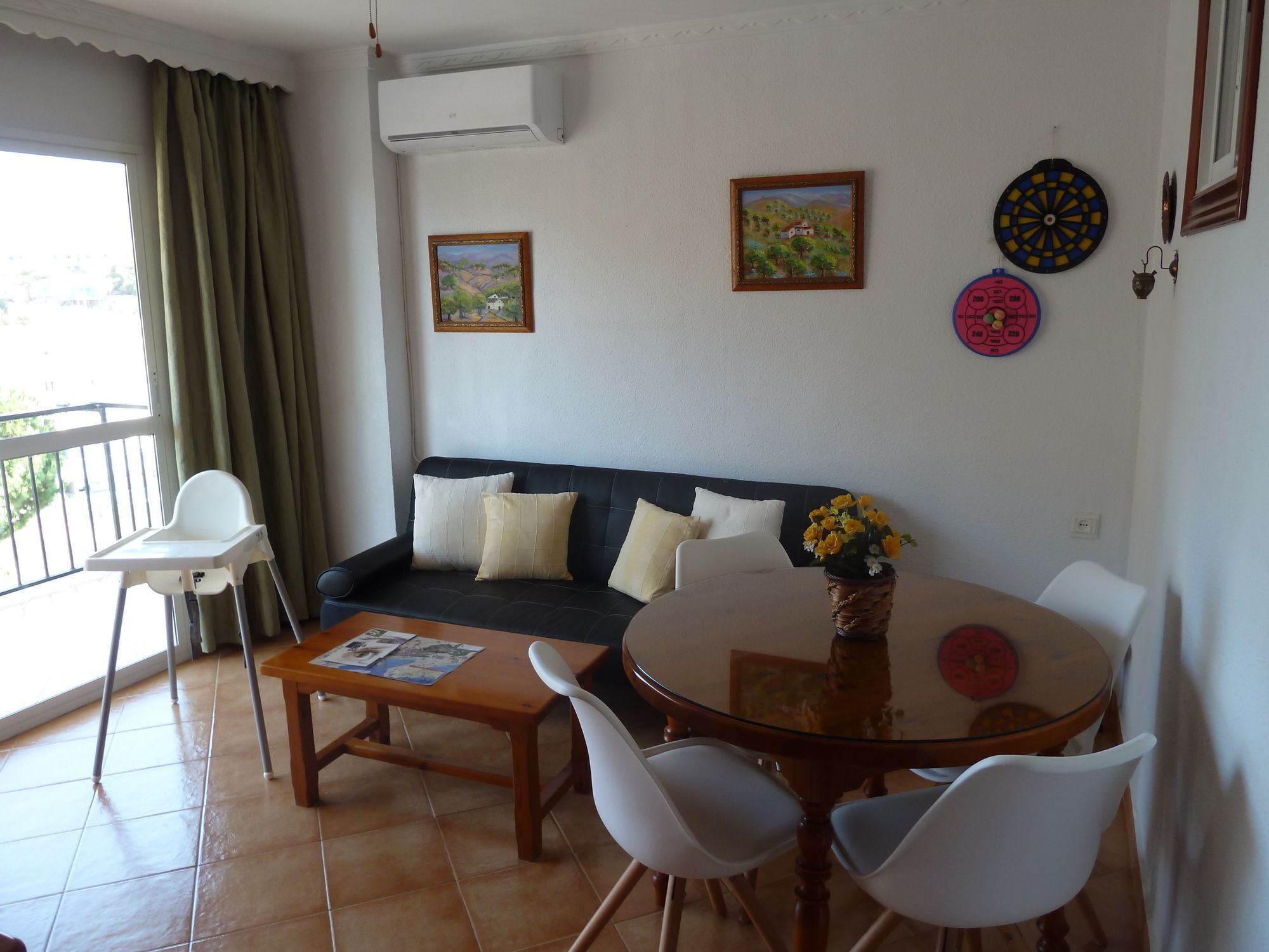 Apartment Sunny 2 Bedrooms *