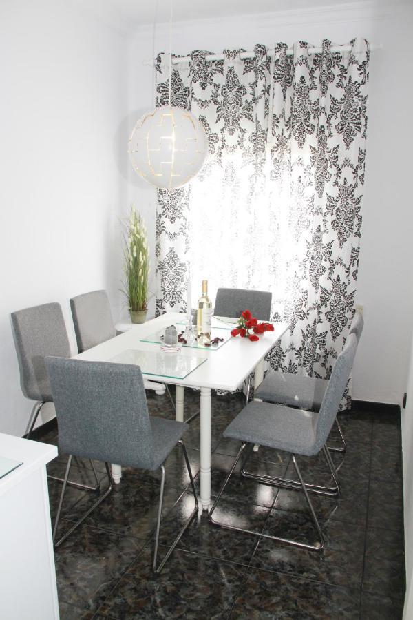 Apartment Shiny Per Family *