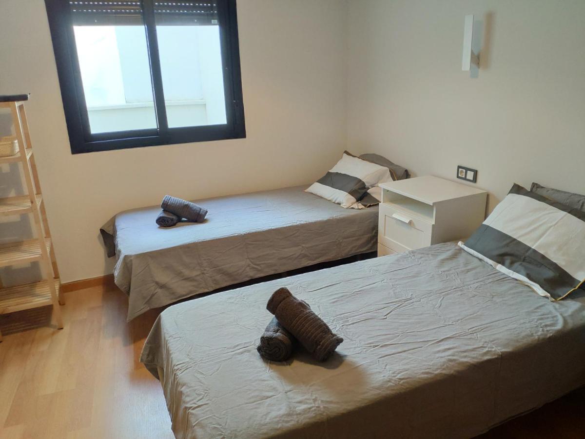 Apartment Unique In Center With Pool *
