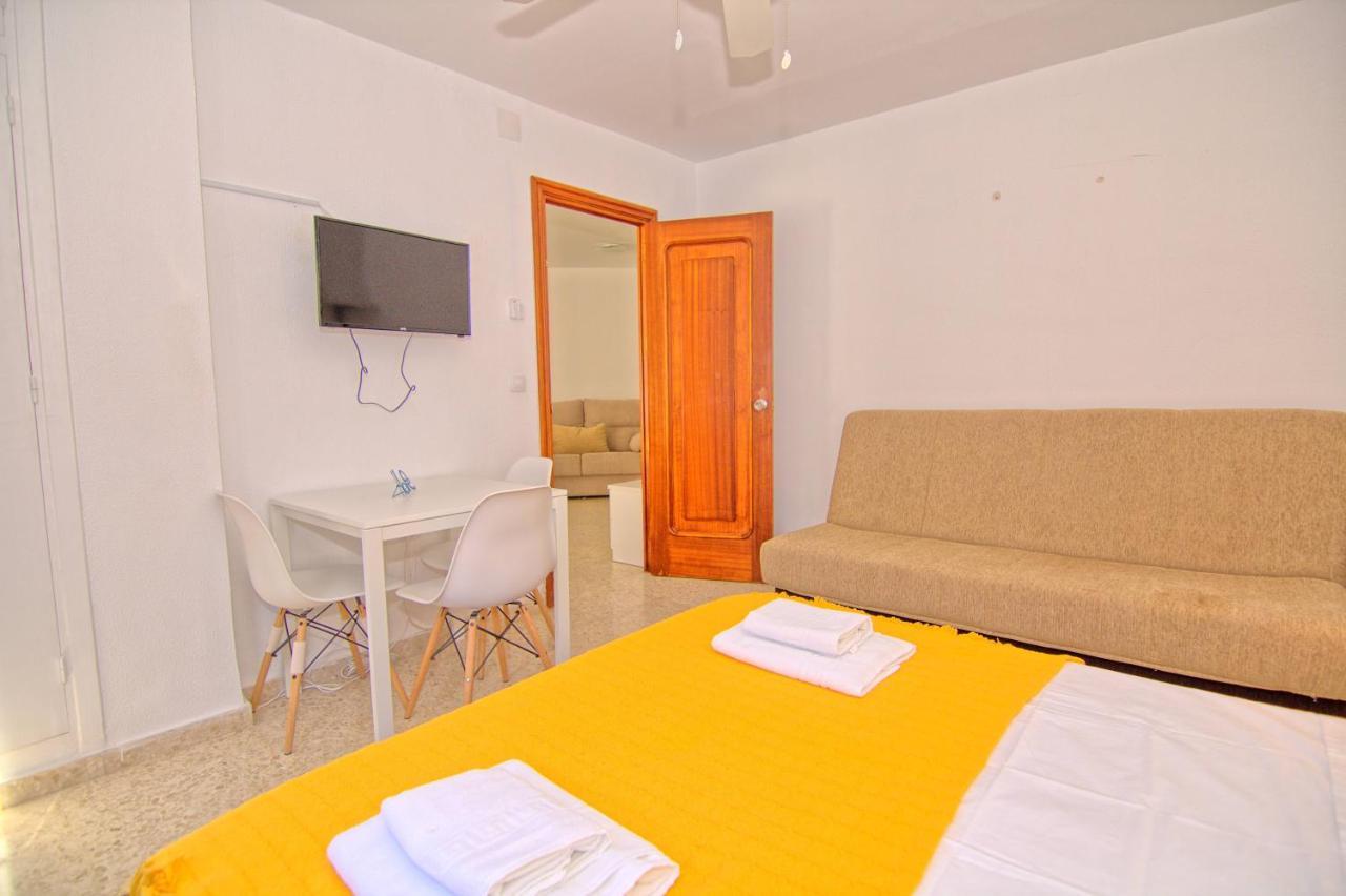Homestay Cost River Malaga