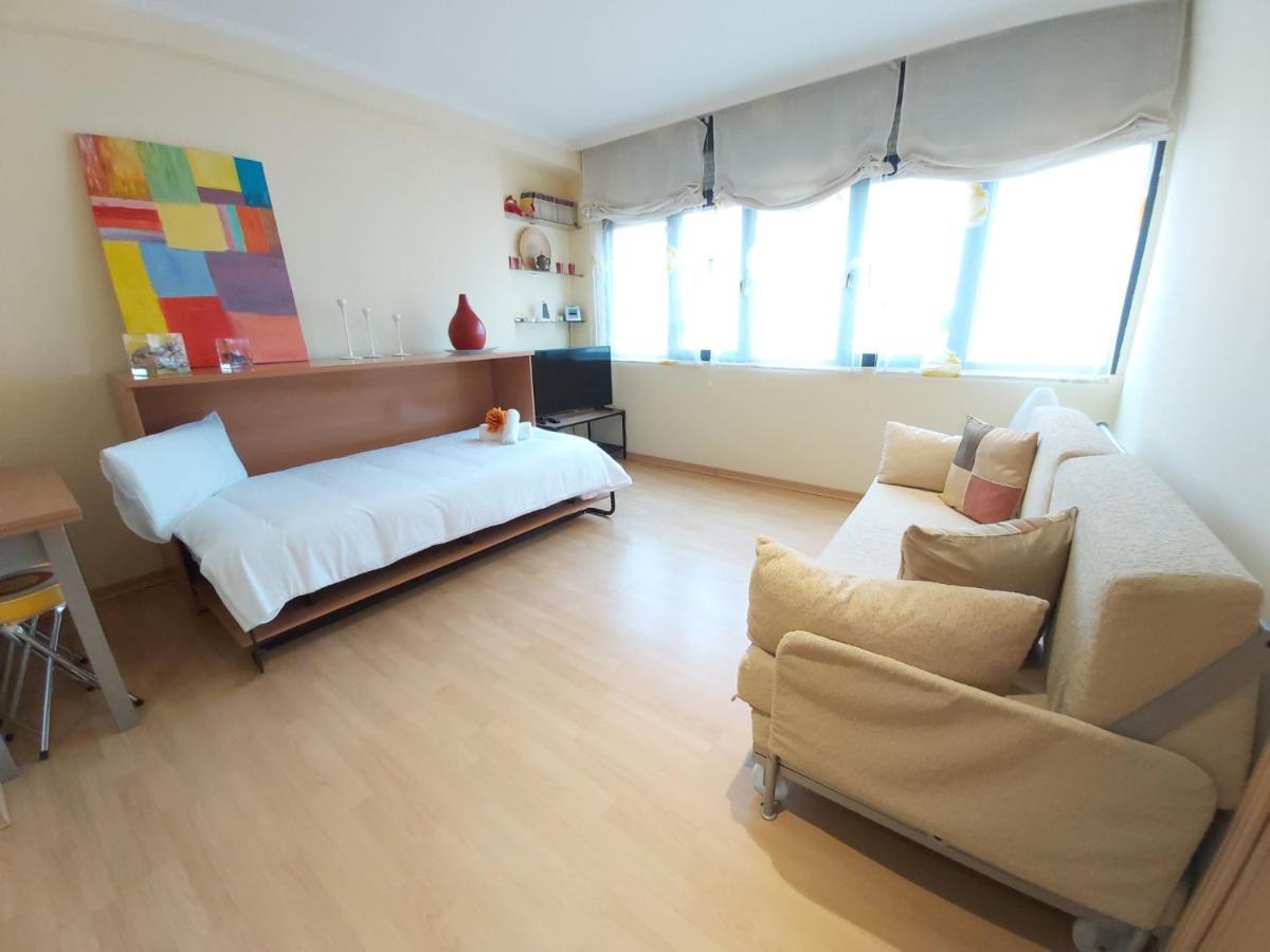 Del Parque Flats Estudio Martires Apartment *