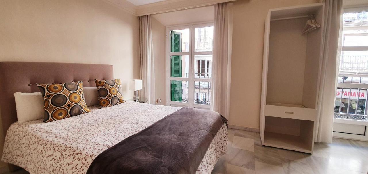 Fan Flat Carreteria Apartment