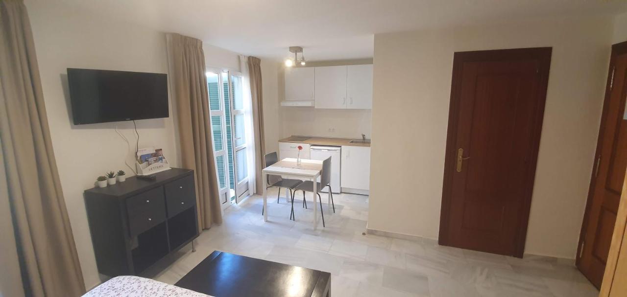 Fan Flat Carreteria Apartment