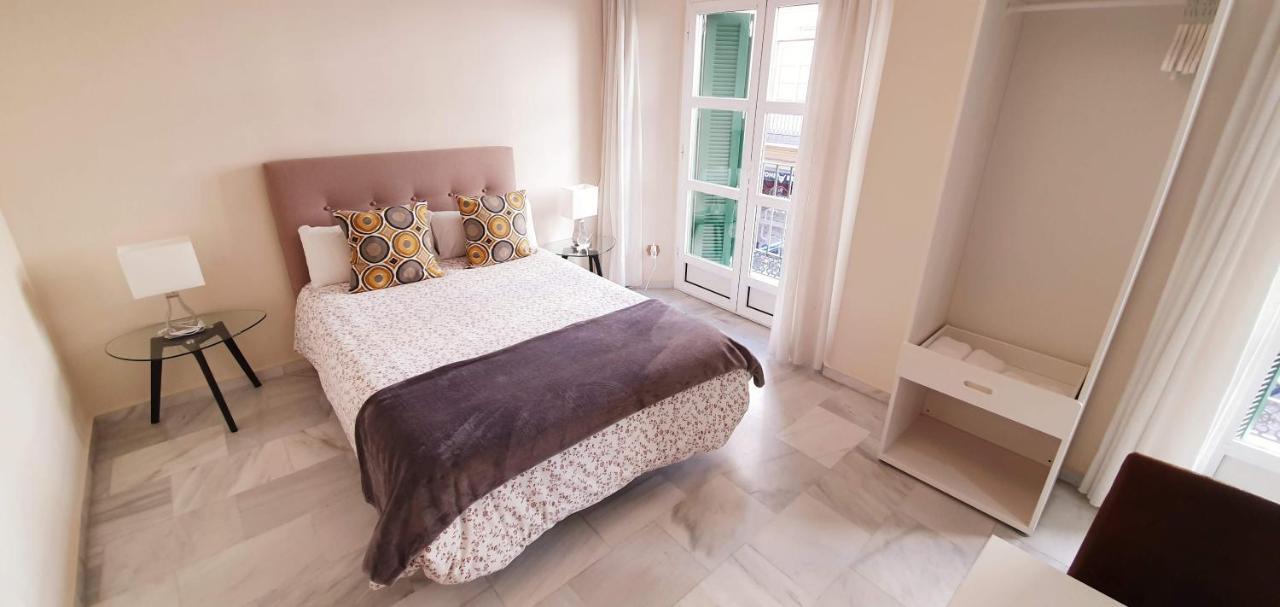Fan Flat Carreteria Apartment