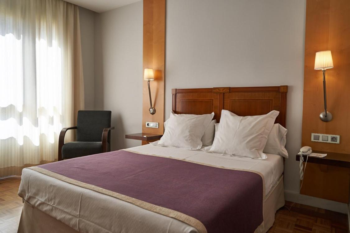 Don Curro Hotel