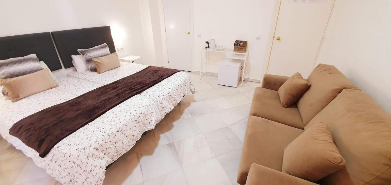 Fan Duquesa Guest house 2*