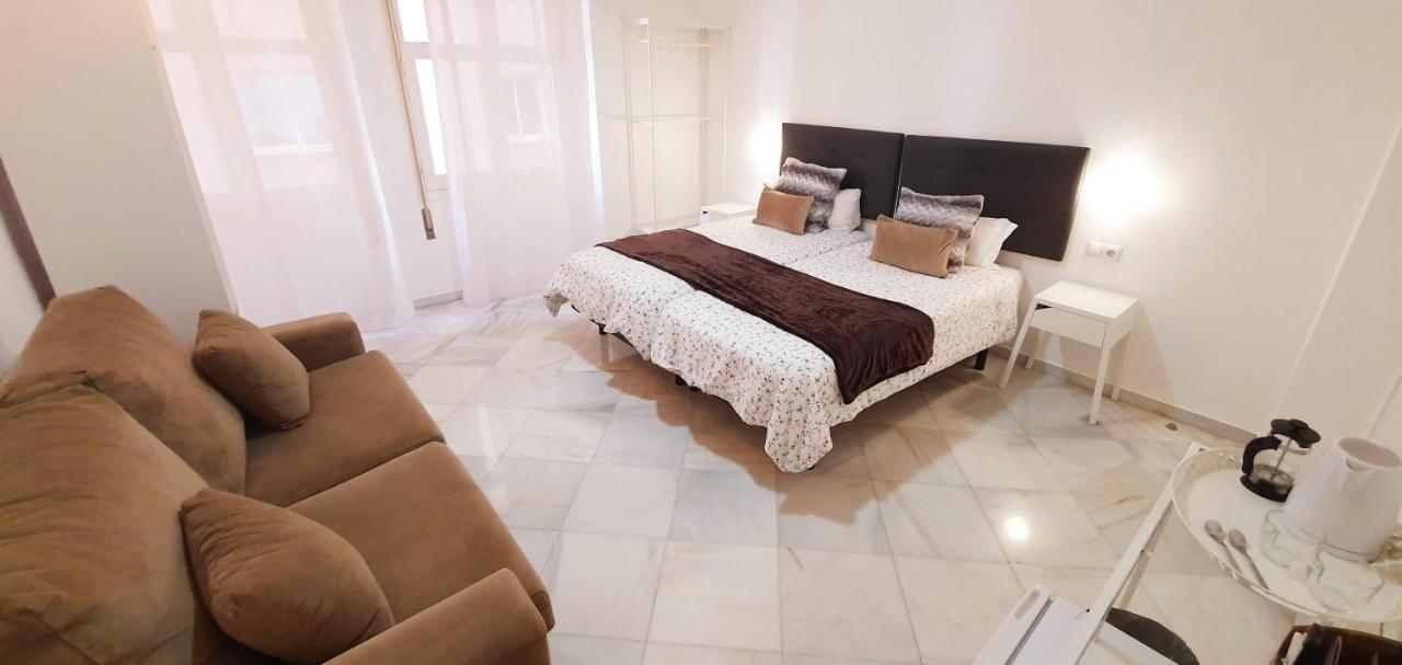 Fan Duquesa Guest house 2*