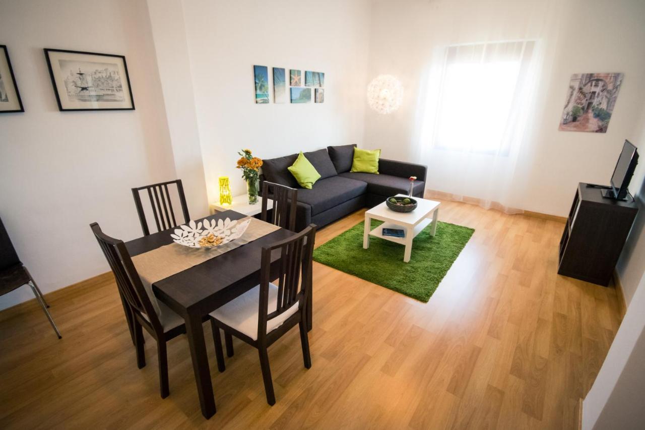 Apartment Holidays2malaga Heredia 3 Bedroom Opposite Port Málaga