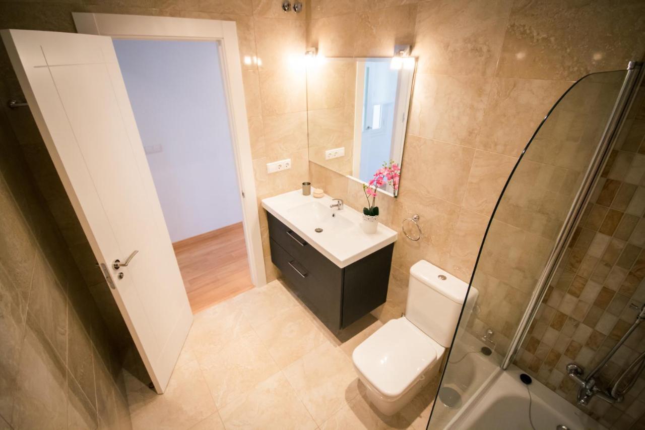 Holidays2malaga Heredia 3 Bedroom Opposite Port Apartment Málaga
