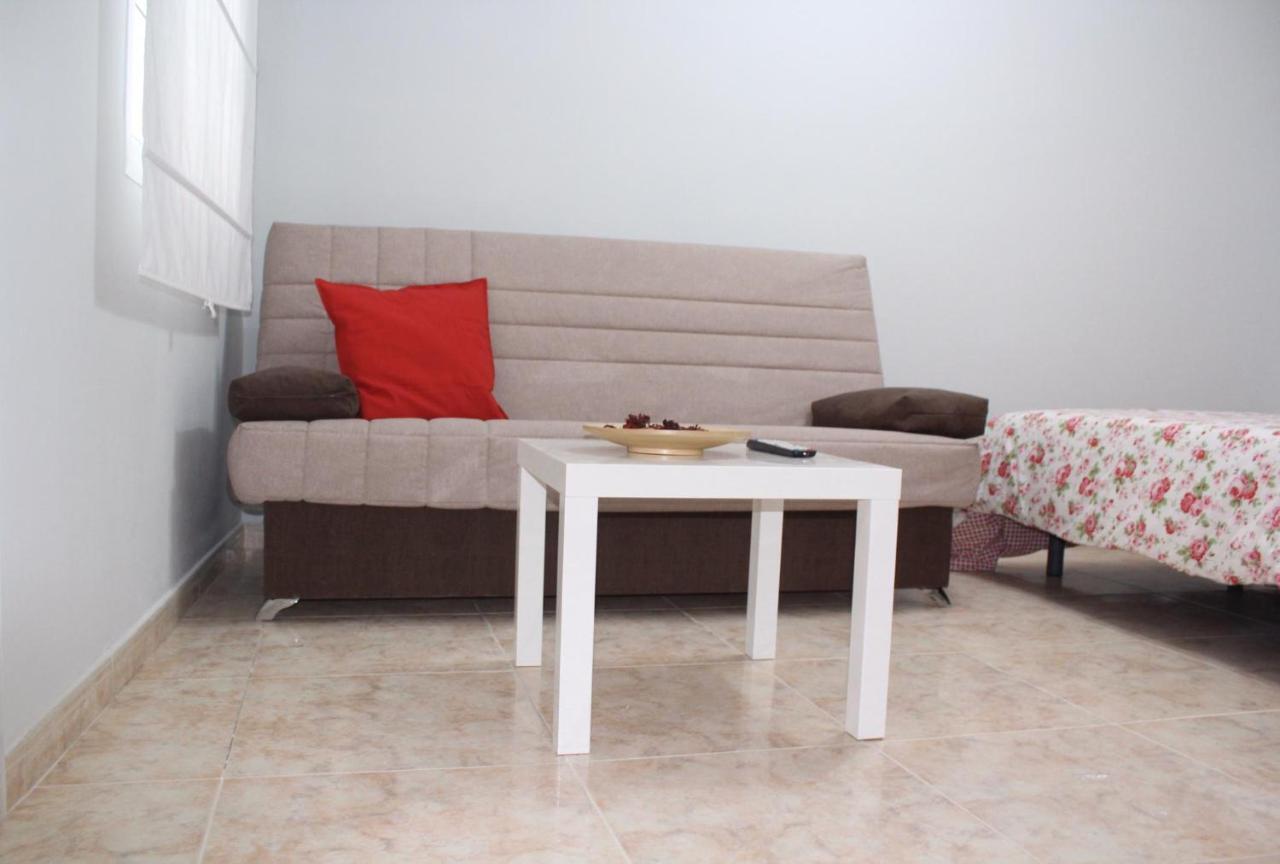 And New Very Close To The Center 2ºa