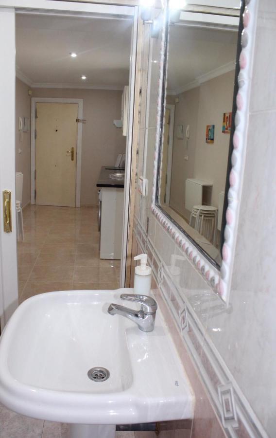 And New Very Close To The Center 2ºa Apartment